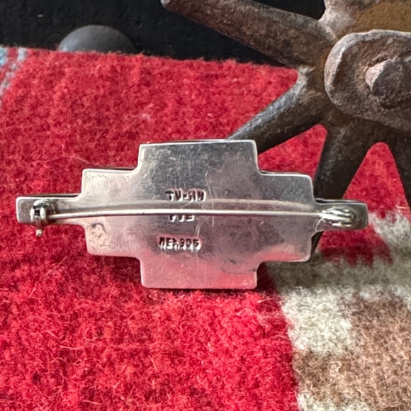 Sterling Silver Broach - Picture 3 of 3